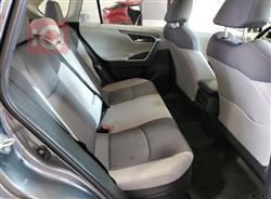 تۆیۆتا ڕاڤ 4